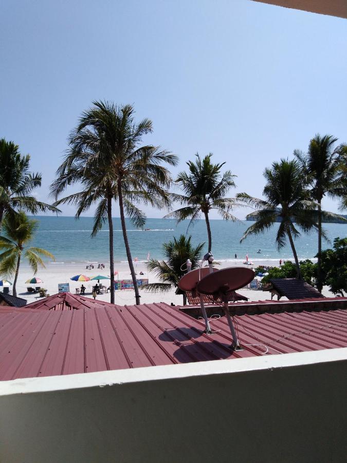 Sandy Beach Resort By Casa Loma Pantai Cenang (Langkawi) Exterior foto